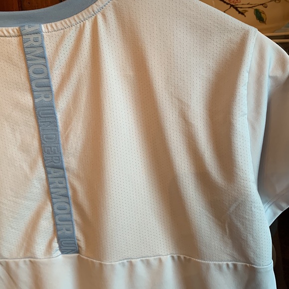 Under armor dri fit shirt - Picture 9 of 10